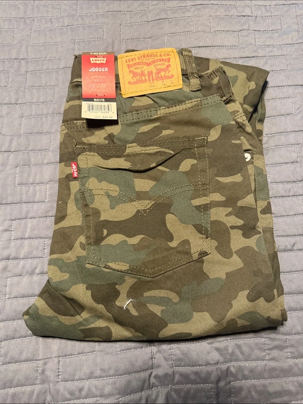 Levi's Boys Camo Jogger Pants in Green and Brown
